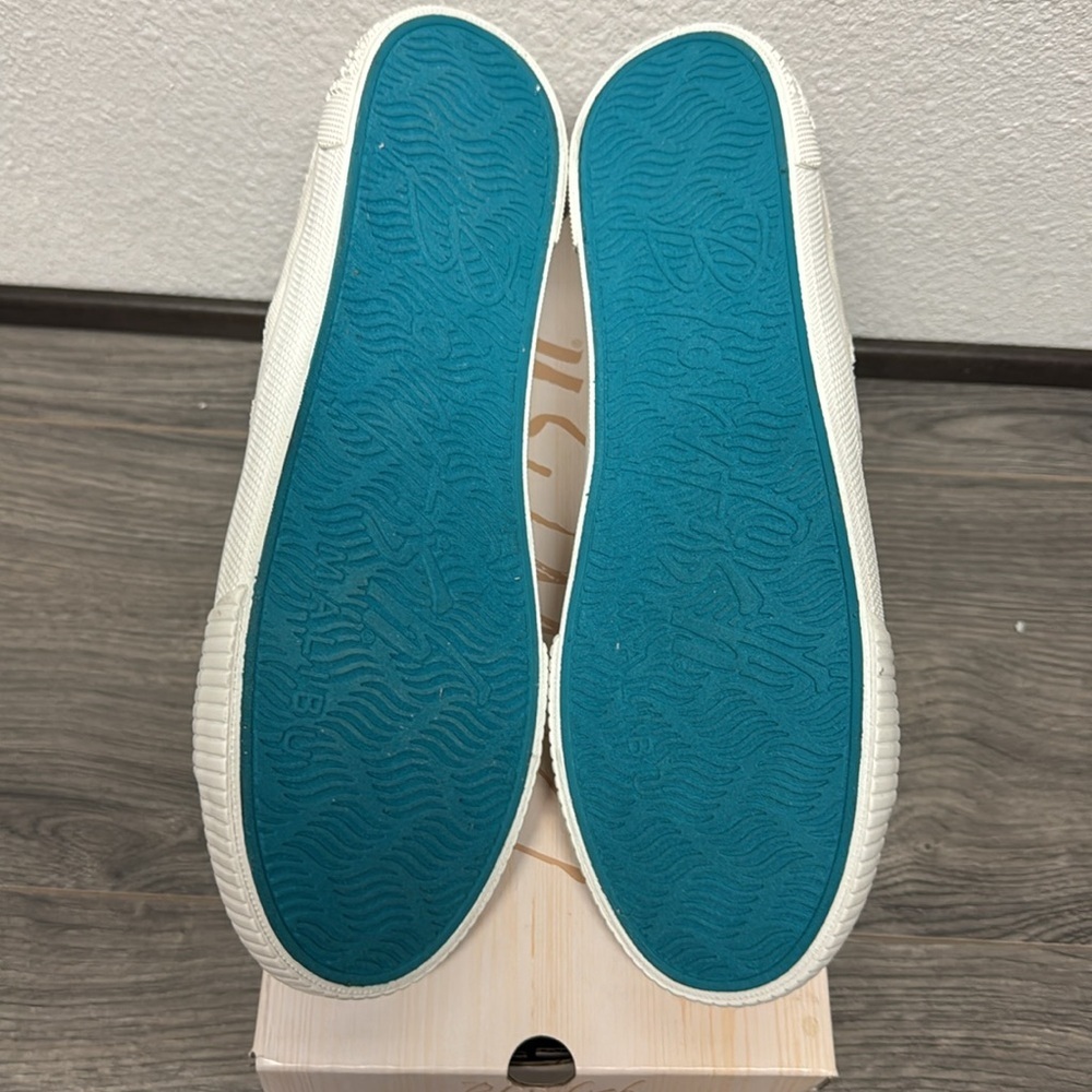 Blowfish Malibu Women's Fruit Lace Up Sneaker - Picture 3 of 10